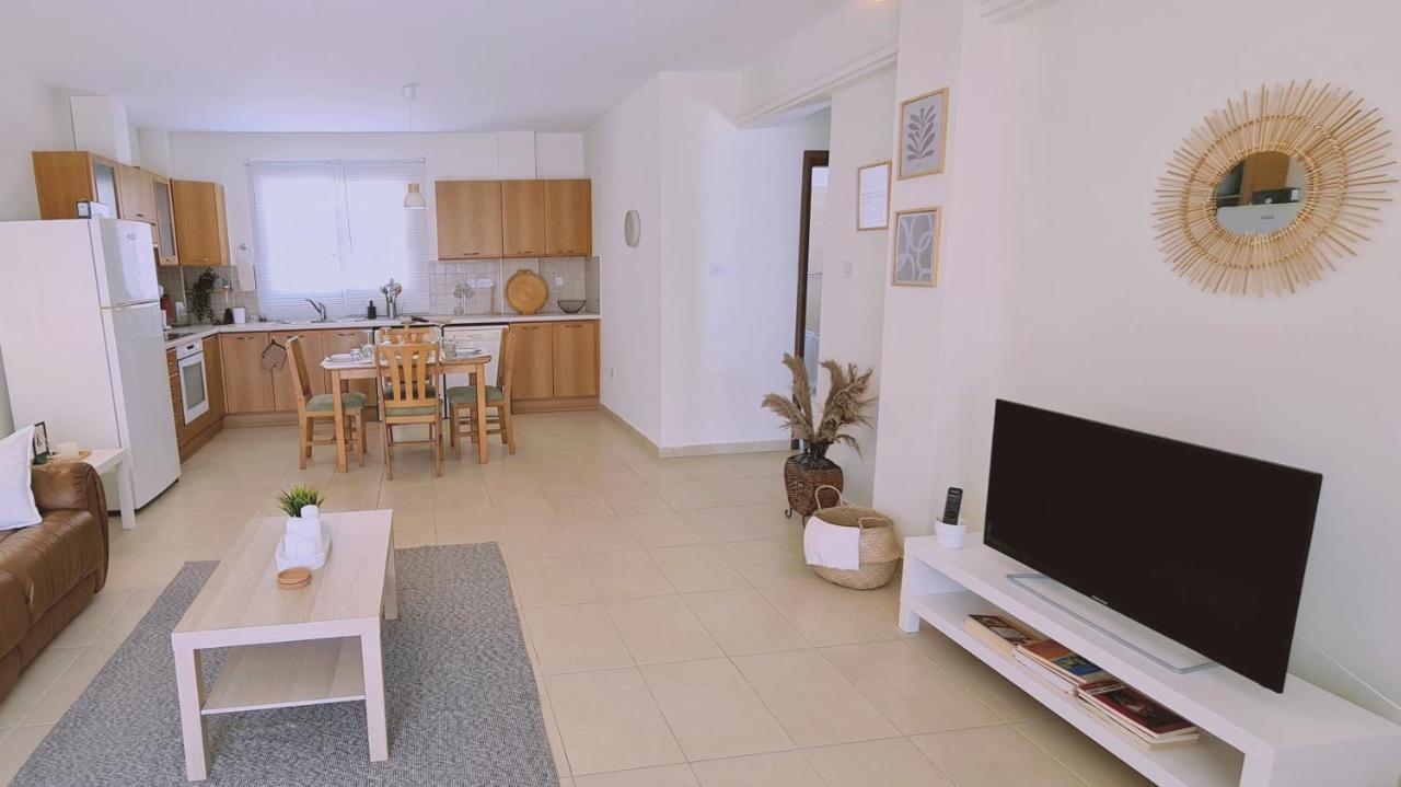 Stay Sunny Palms Apartment Voróklini Kültér fotó