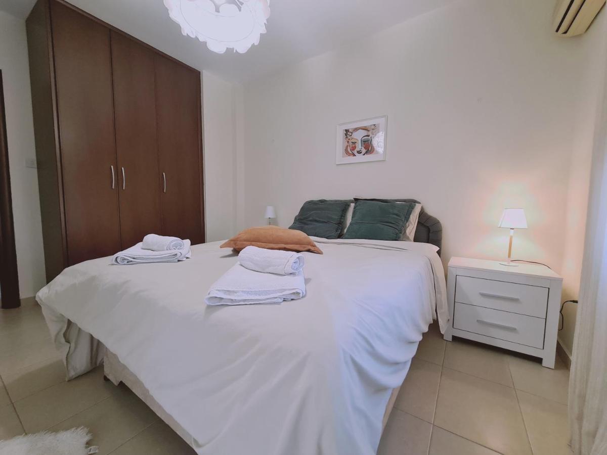 Stay Sunny Palms Apartment Voróklini Kültér fotó